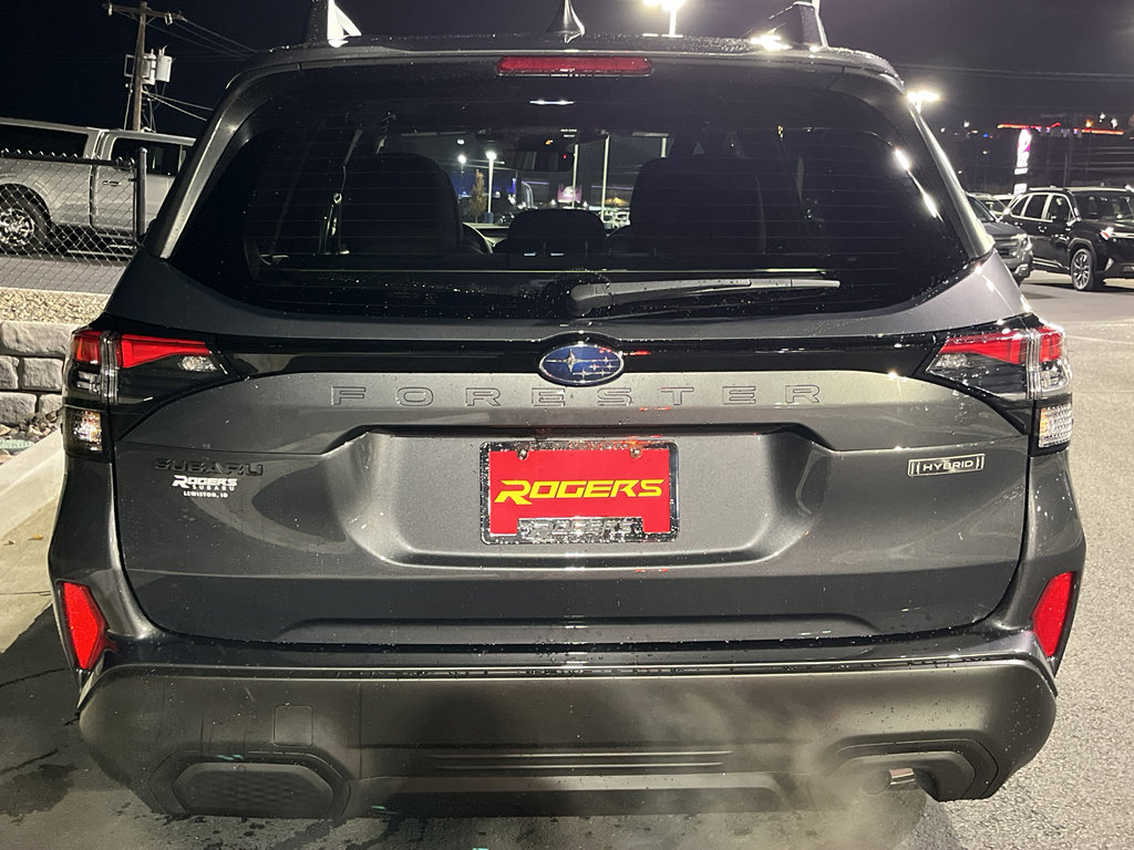 New 2025 Subaru Forester Premium image 4