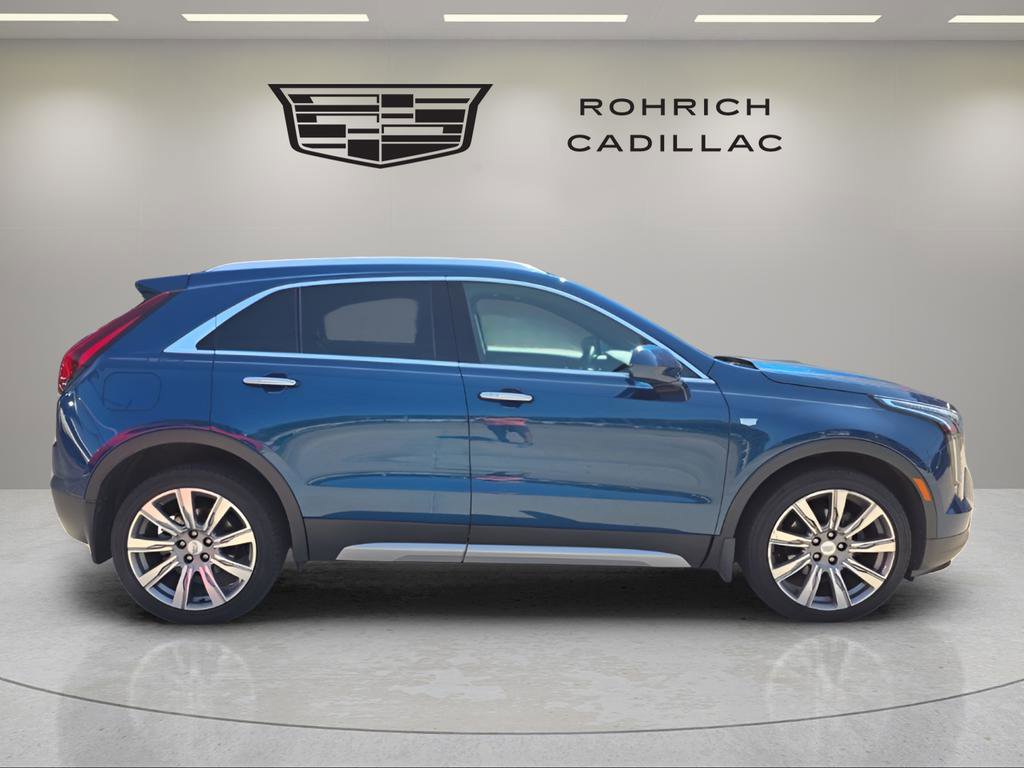 Used 2019 Cadillac XT4 Premium Luxury image 4