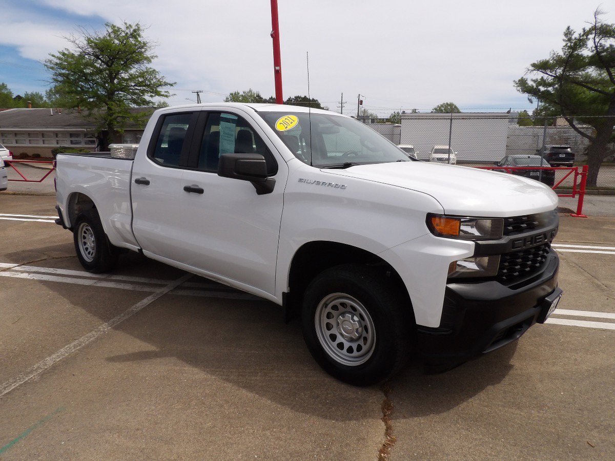Used 2021 Chevrolet Silverado 1500 W/T w/ WT Fleet Convenience Package AWD/4WD image 1