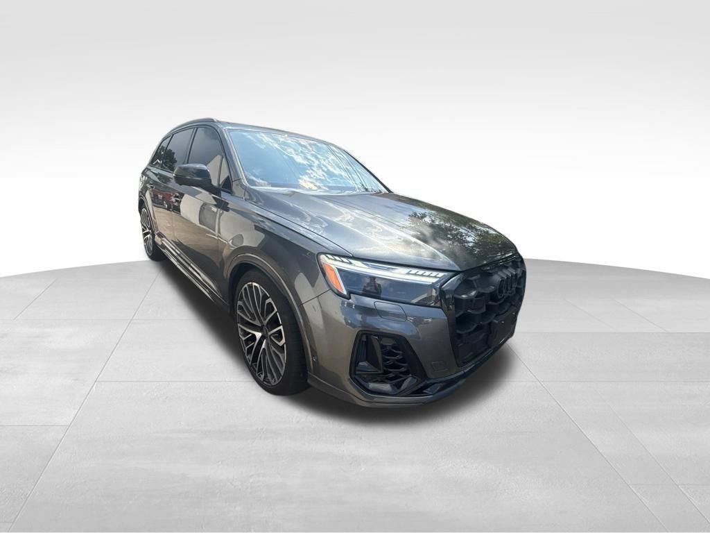 Used 2025 Audi SQ7 Prestige AWD/4WD image 8