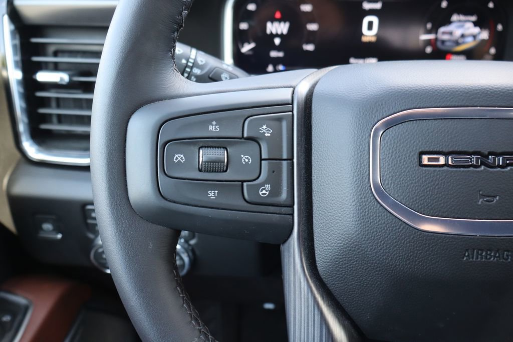 Used 2026 GMC Sierra 3500 Denali Ultimate AWD/4WD image 7