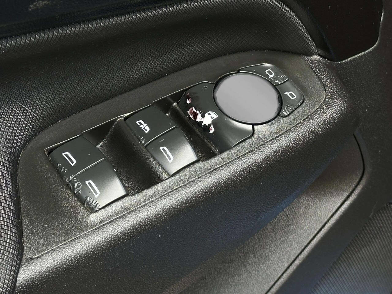 Used 2024 Chevrolet Equinox RS image 13