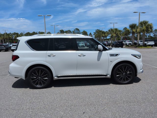 Used 2019 INFINITI QX80 Limited w/ All-Season Package AWD/4WD image 4