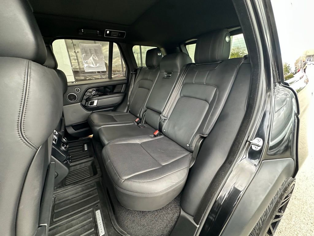 Used 2019 Land Rover Range Rover HSE image 24