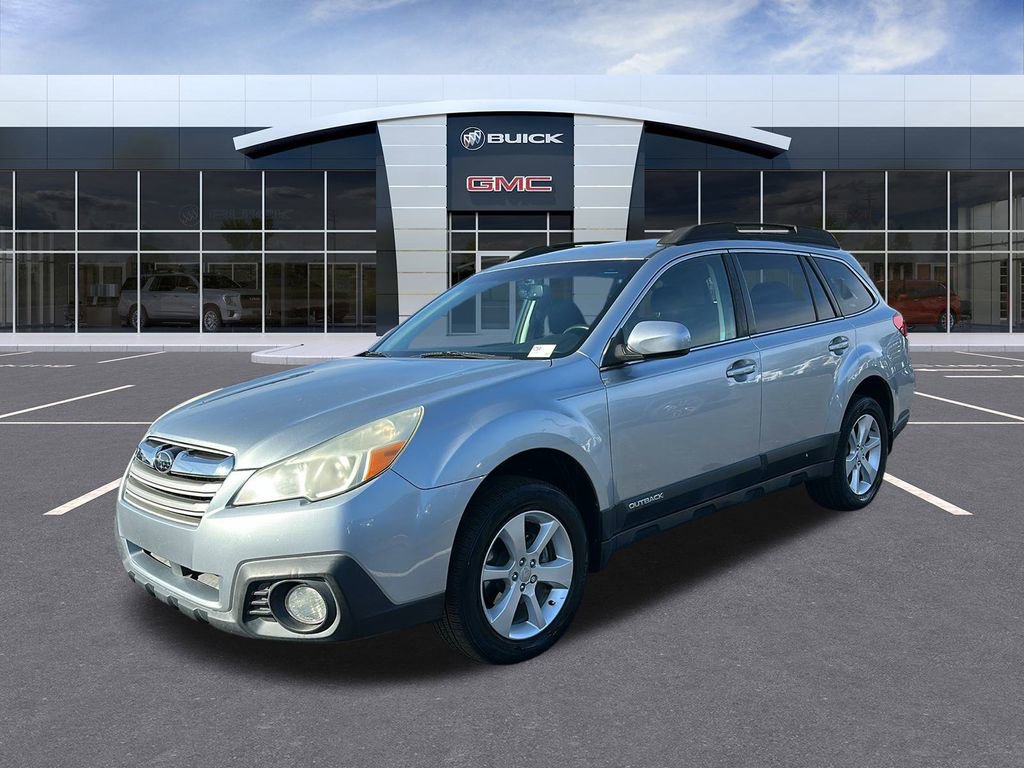 Used 2013 Subaru Outback 2.5i Premium w/ Popular Pkg 1A image 1
