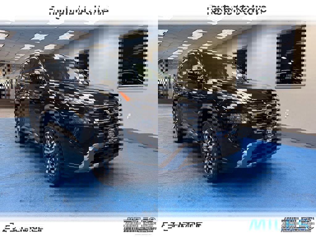 Used 2024 Nissan Rogue SL image 1