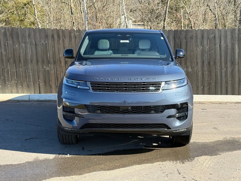 New 2026 Land Rover Range Rover Sport SE image 9