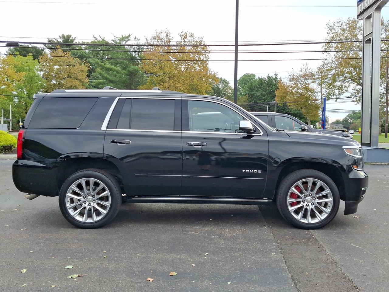 Certified 2019 Chevrolet Tahoe Premier w/ Premier Plus Edition AWD/4WD image 18