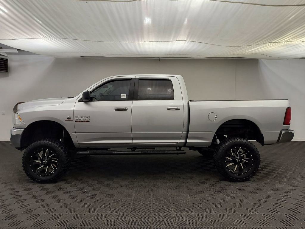 Used 2016 RAM 2500 SLT AWD/4WD image 2