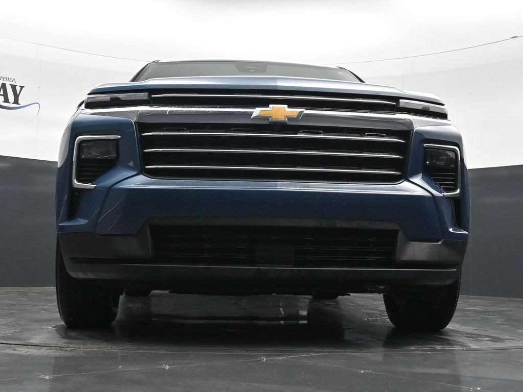 Used 2026 Chevrolet Traverse LT FWD image 30