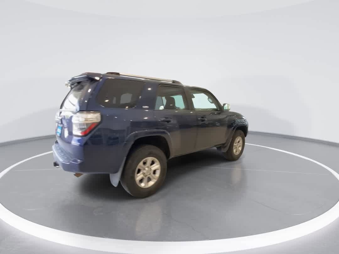Used 2021 Toyota 4Runner SR5 Premium w/ Moonroof Package AWD/4WD image 8
