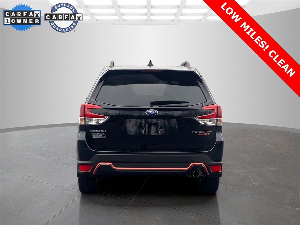 Used 2024 Subaru Forester Sport image 8