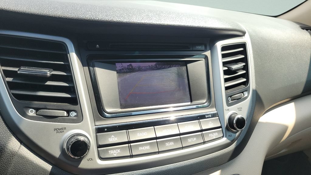 Used 2016 Hyundai Tucson Sport FWD image 17