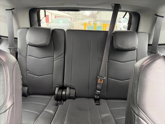 Used 2019 Cadillac Escalade Luxury AWD/4WD image 27