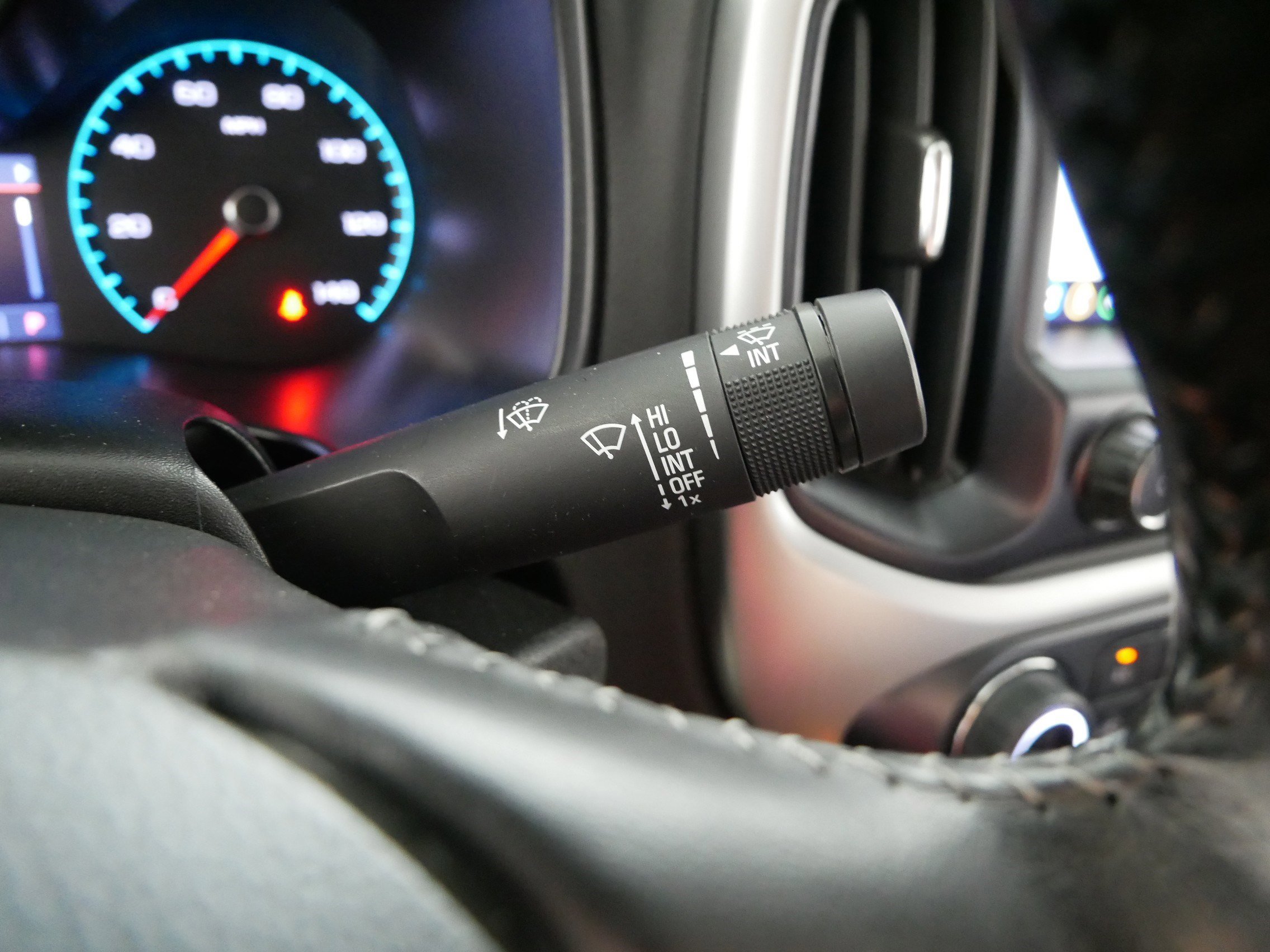 Used 2019 Chevrolet Colorado ZR2 w/ ZR2 Midnight Special Edition image 31