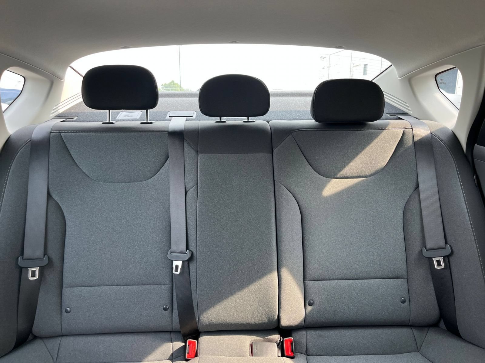 Used 2025 Kia K4 FWD image 37