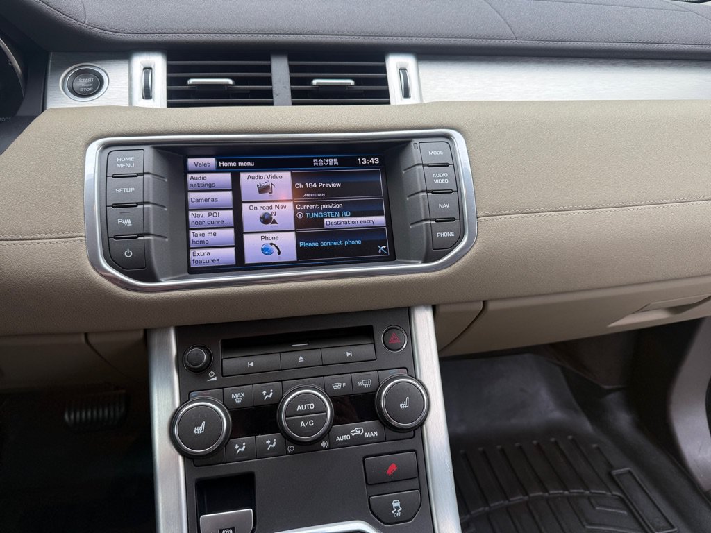 Used 2013 Land Rover Range Rover Evoque Pure Premium AWD/4WD image 14