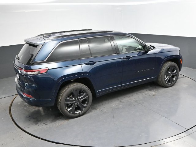 New 2027 Jeep Grand Cherokee Limited AWD/4WD image 51