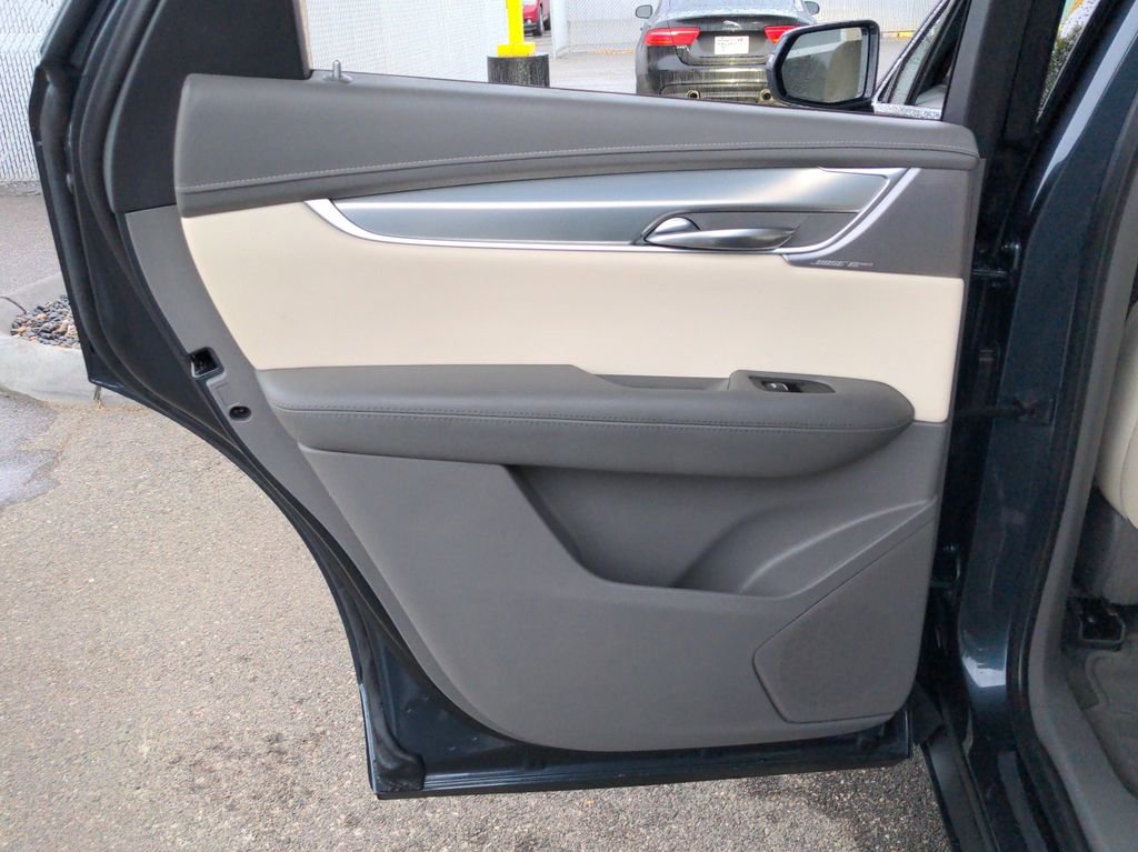 Used 2020 Cadillac XT5 Premium Luxury AWD/4WD image 22