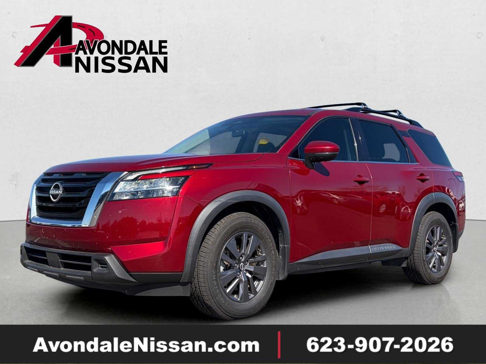 Used 2022 Nissan Pathfinder SV FWD image 1