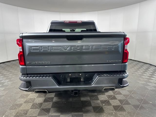Used 2020 Chevrolet Silverado 1500 Custom w/ Custom Max Trailering Package image 4