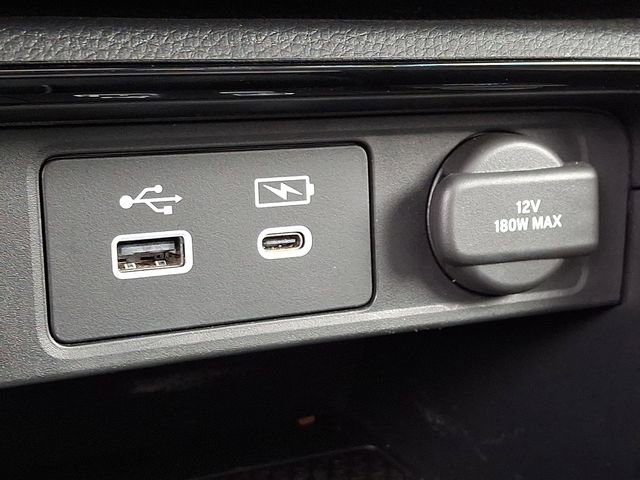 Used 2025 Honda CR-V Sport Touring image 26