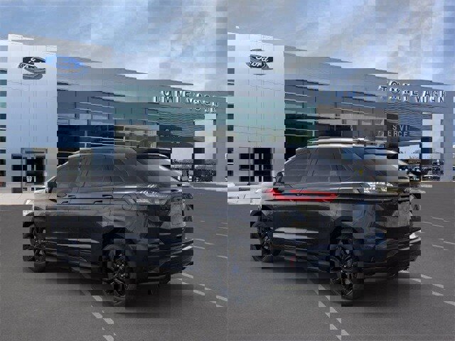 New 2024 Ford Edge SE w/ Black Appearance Package image 4