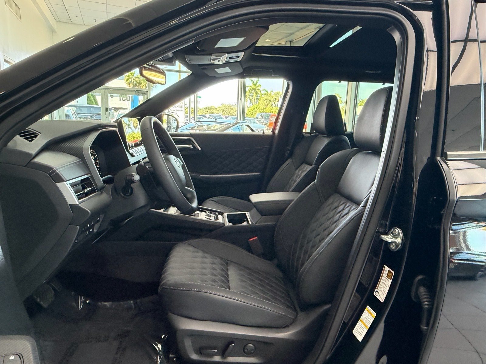 New 2026 Nissan Rogue Platinum AWD/4WD image 9