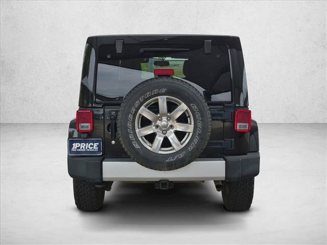 Used 2013 Jeep Wrangler Unlimited Sahara w/ Dual Top Group AWD/4WD image 6