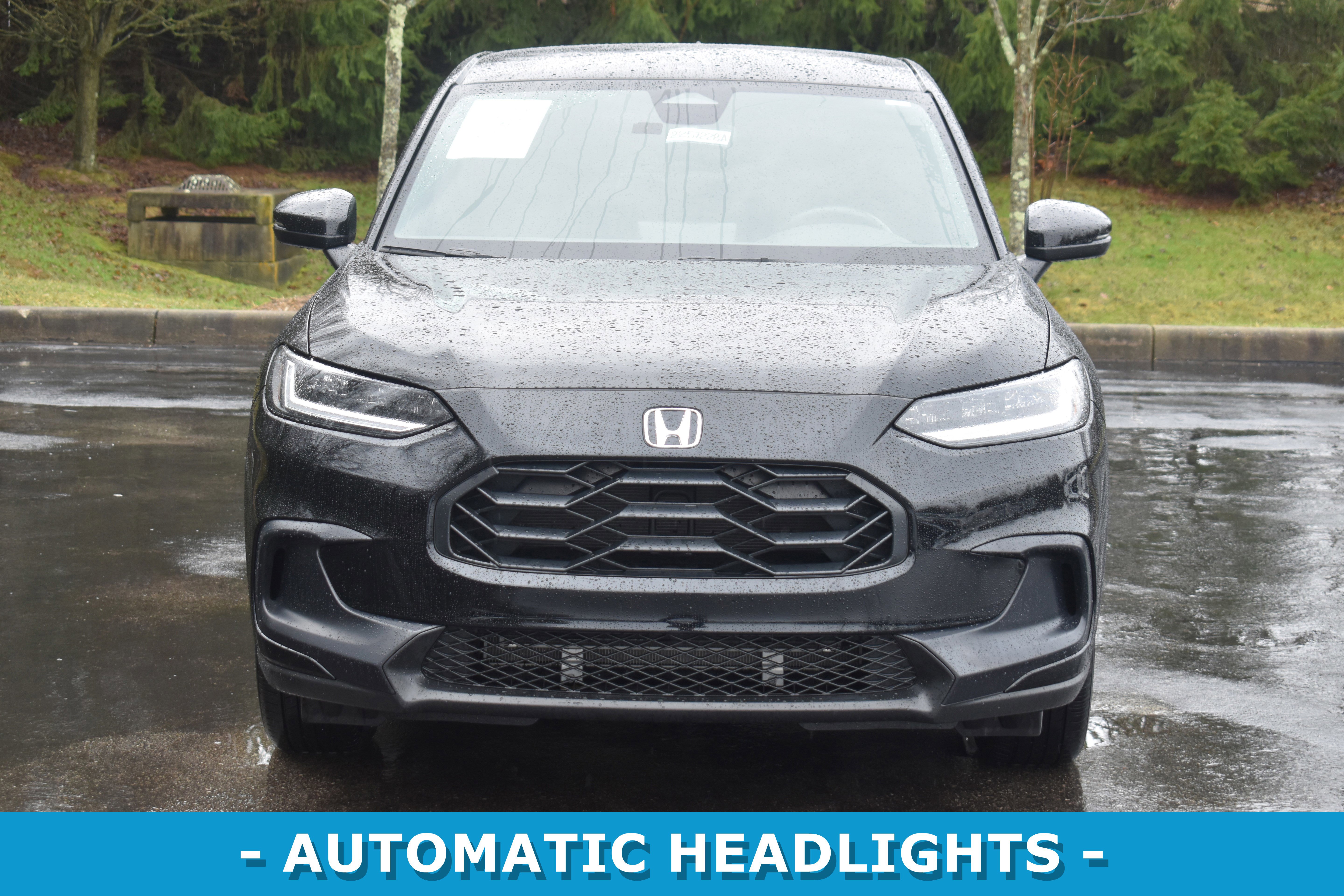 Certified 2024 Honda HR-V Sport image 2