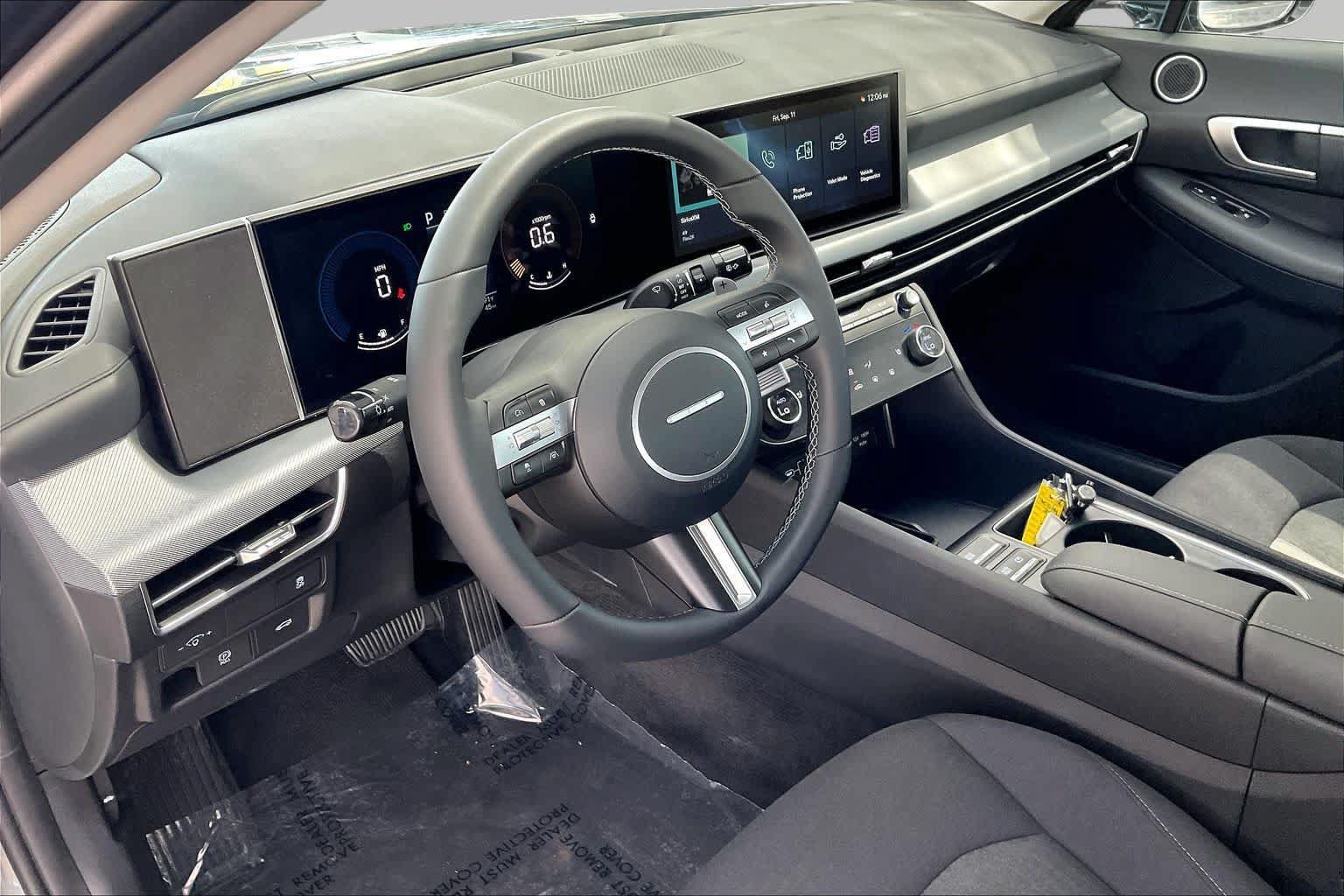Certified 2026 Hyundai Sonata SEL AWD/4WD image 18