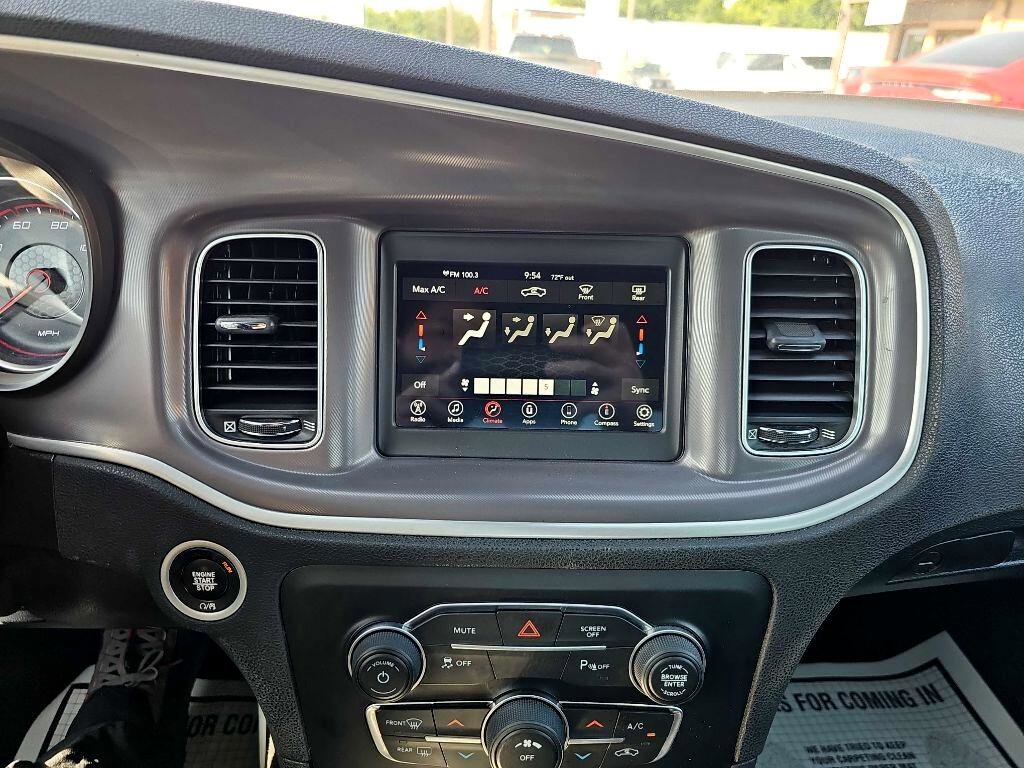 Used 2022 Dodge Charger SXT image 26