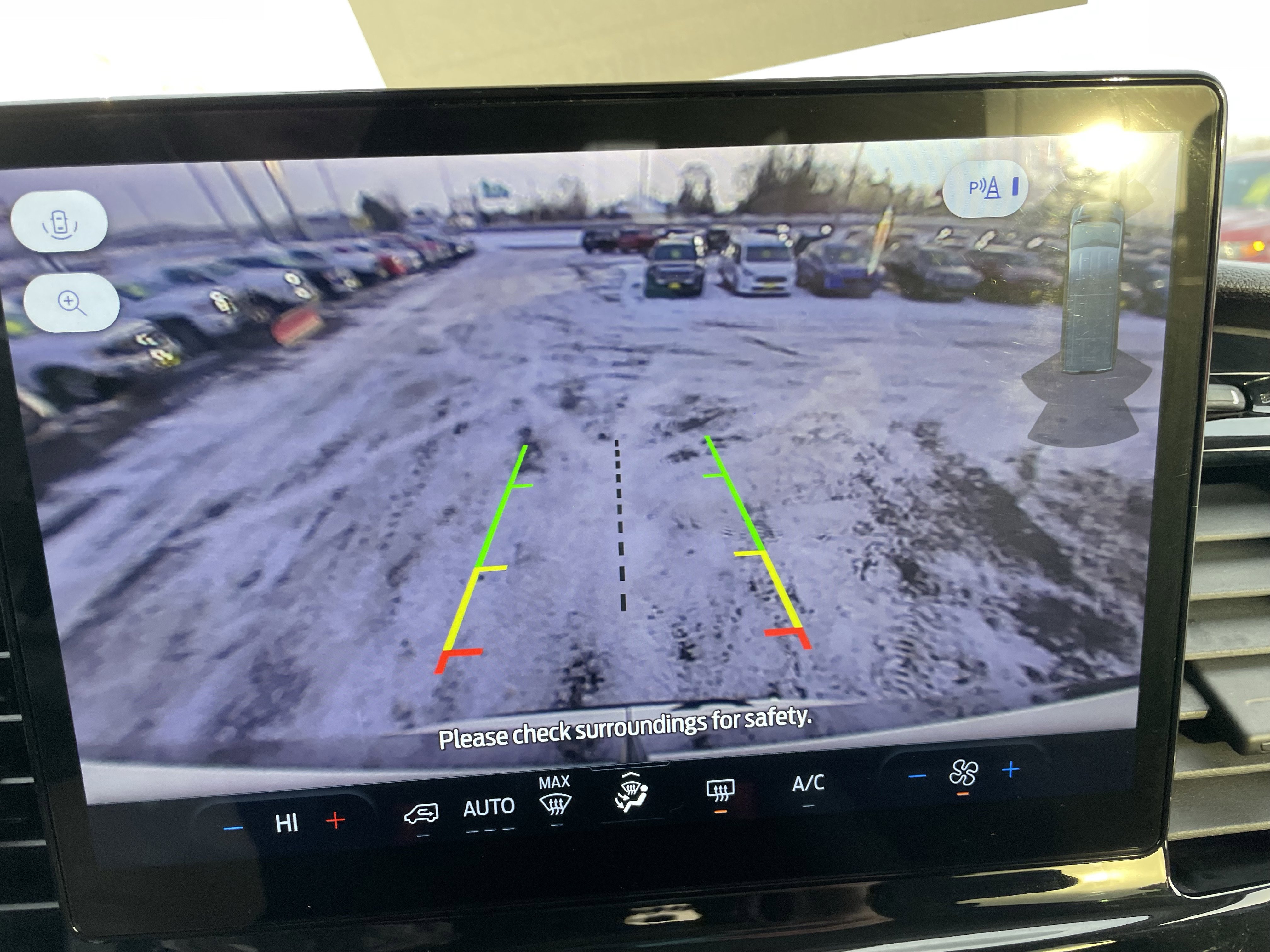 Used 2024 Ford Transit 350 XLT image 21