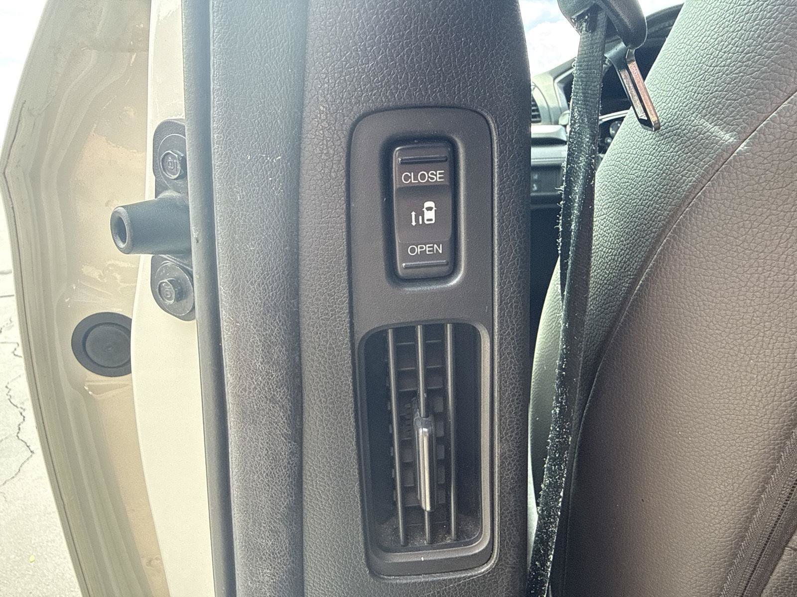 Used 2019 Honda Odyssey EX-L image 14
