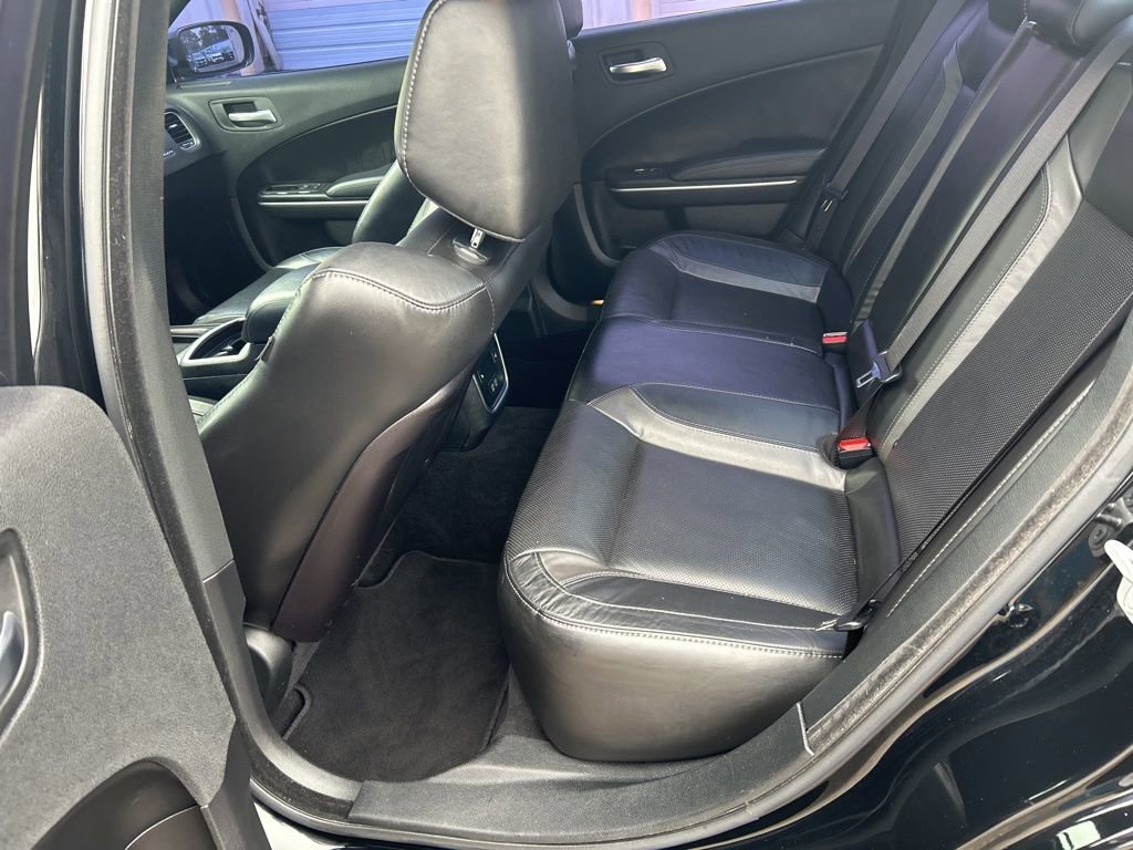 Used 2019 Dodge Charger SXT w/ Leather Interior Group image 21