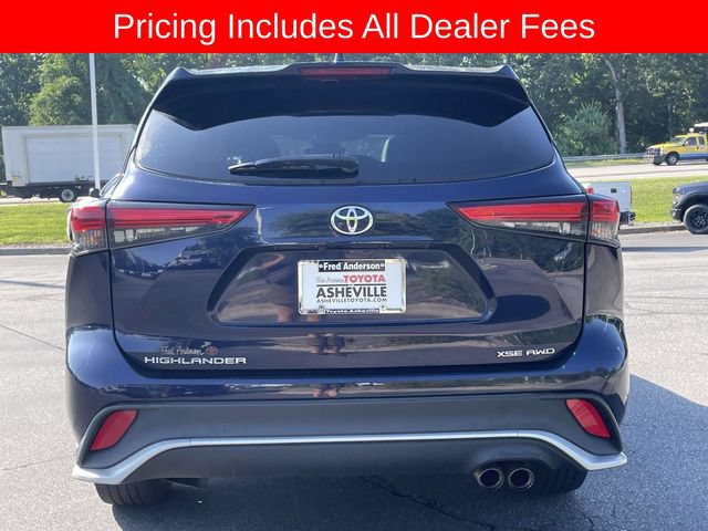 Used 2022 Toyota Highlander XSE AWD/4WD image 4
