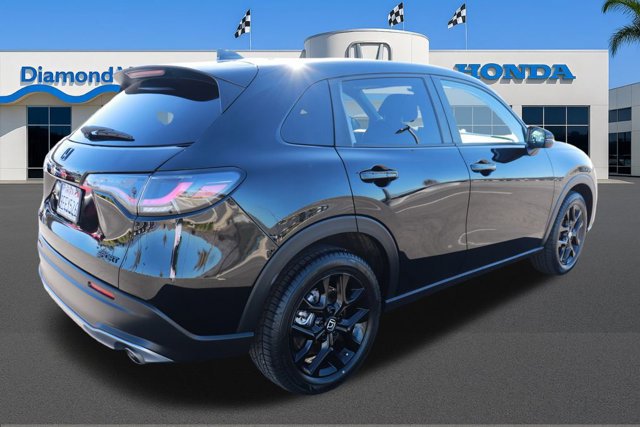 Used 2023 Honda HR-V Sport image 6