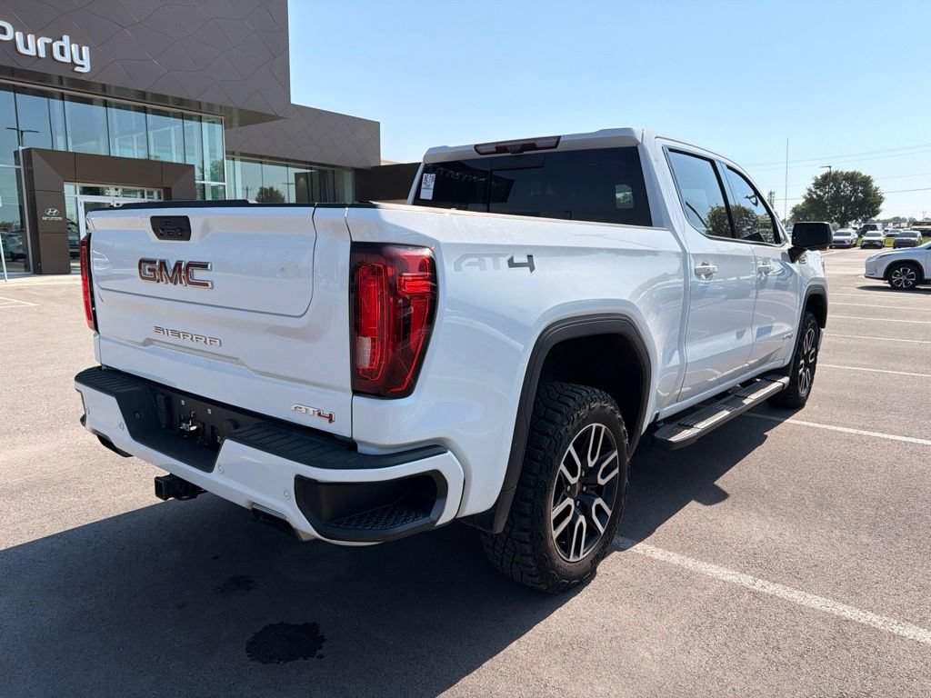 Used 2021 GMC Sierra 1500 AT4 w/ AT4 Value Package AWD/4WD image 5