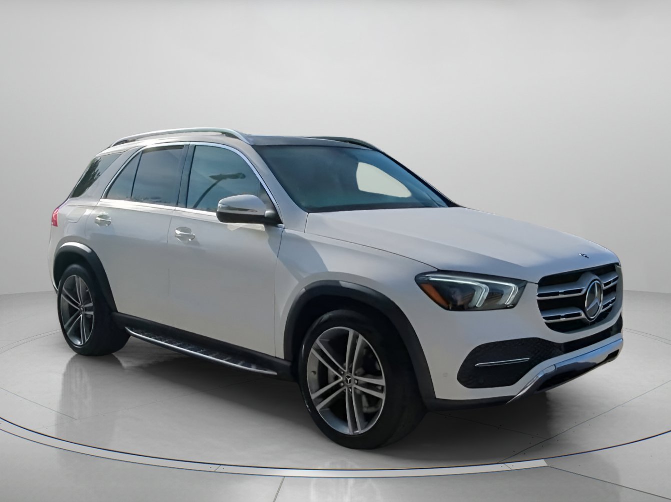 Used 2022 Mercedes-Benz GLE 350 image 2