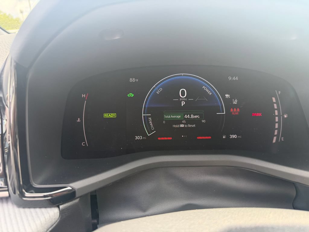 New 2026 Toyota Camry SE FWD image 17