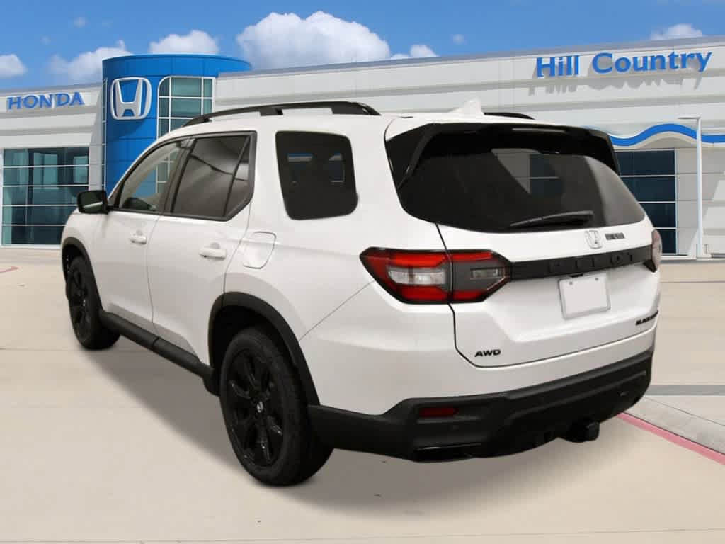 New 2026 Honda Pilot Black Edition image 3