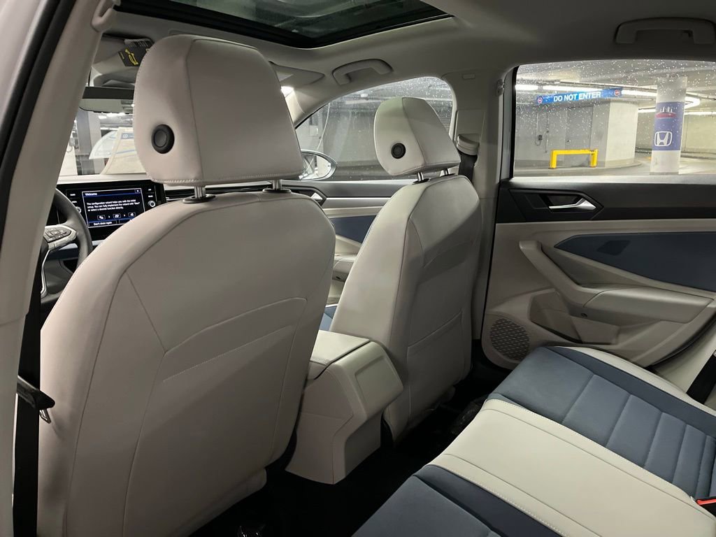 New 2026 Volkswagen Jetta SE FWD image 23