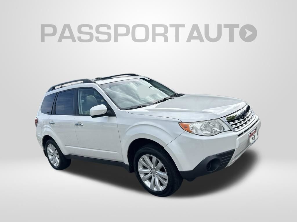 Used 2013 Subaru Forester 2.5X Premium AWD/4WD image 7
