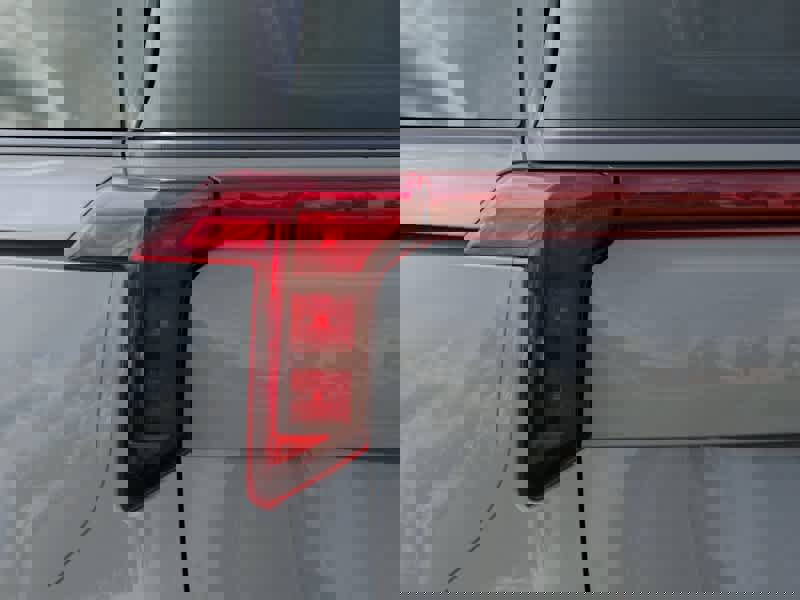 New 2026 Kia Carnival SX image 11