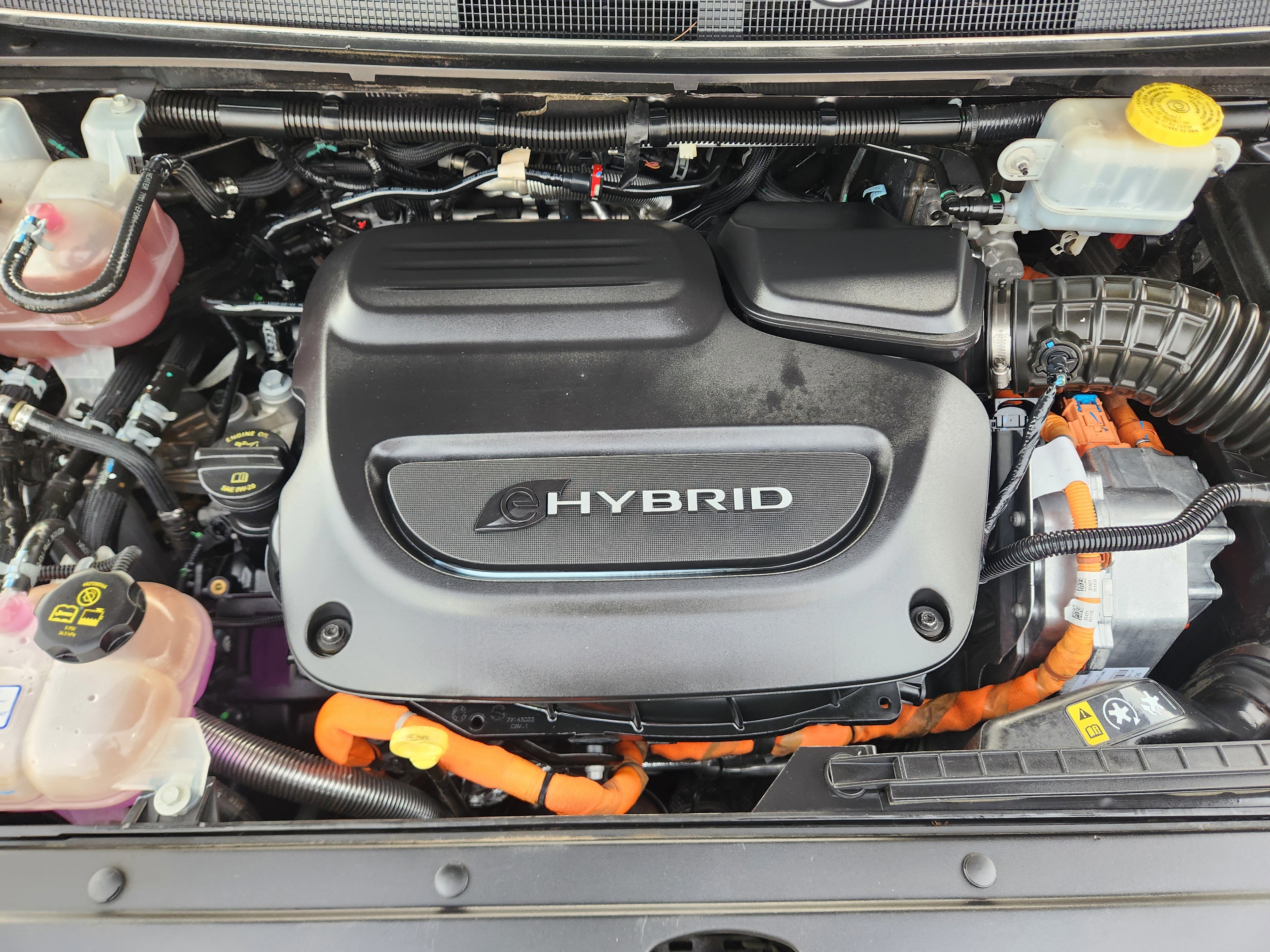 Used 2022 Chrysler Pacifica Limited image 30