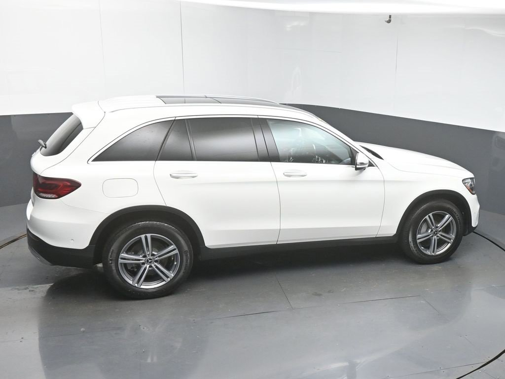 Used 2022 Mercedes-Benz GLC 300 w/ Premium Package Lite image 46