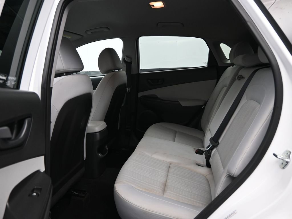 Used 2023 Hyundai Kona SEL image 28