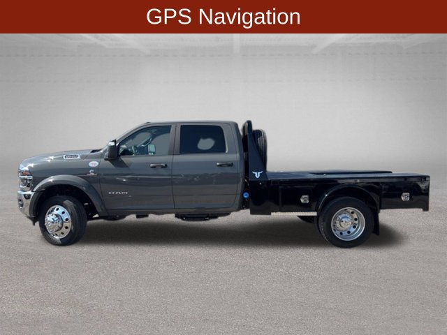 New 2026 RAM 4500 4x4 Crew Cab DRW image 2