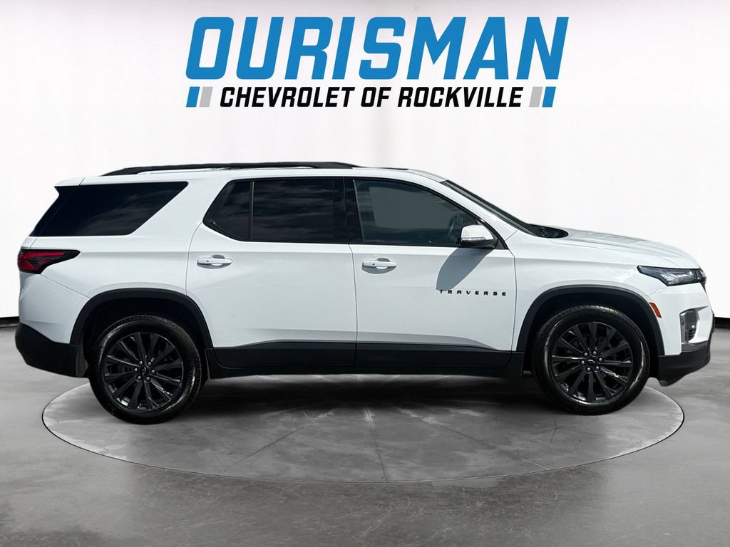 Used 2023 Chevrolet Traverse RS AWD/4WD image 7