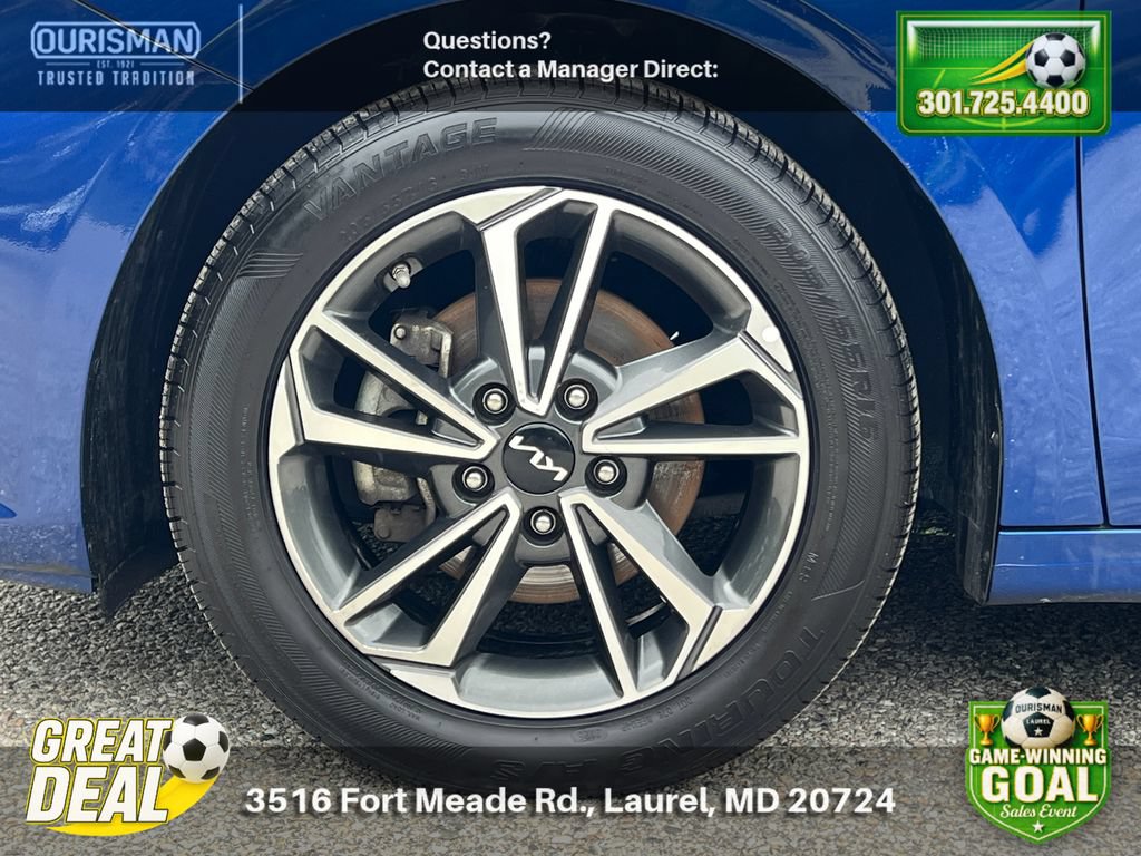 Used 2023 Kia Forte LXS FWD image 5